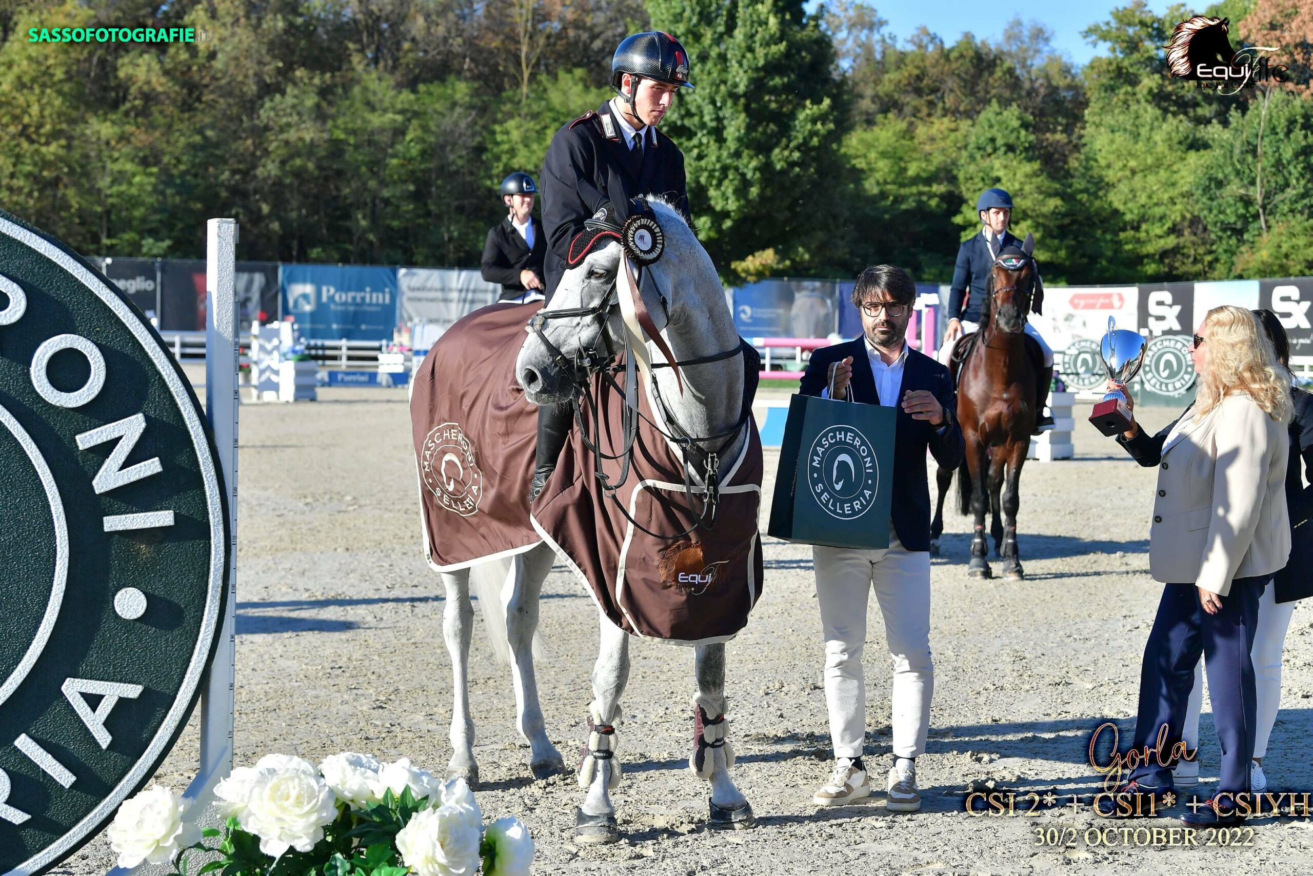 premiazione di Giacomo Casadei Gran Premio Mascheroni Fei Longines Ranking 145 presso Equieffe a Gorla